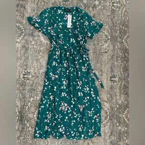 MINKPINK Emerald Green Floral Wrap Maxi Dress